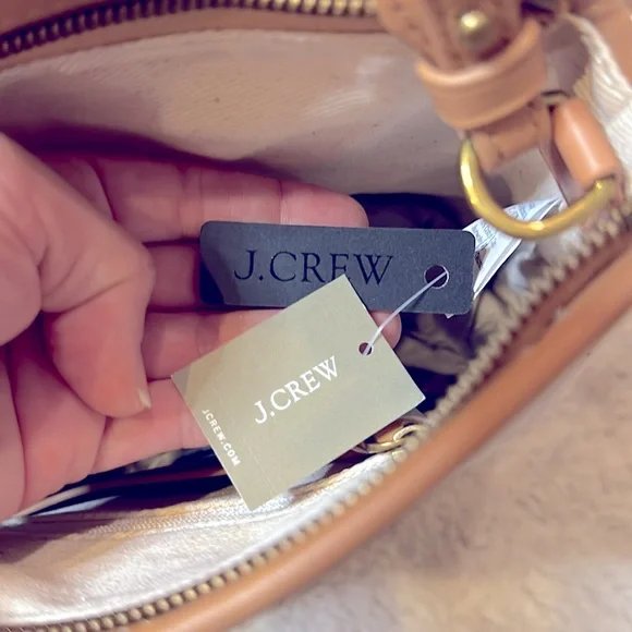 Oslo canvas bucket bag with soft leather trim - Picture 4 of 6